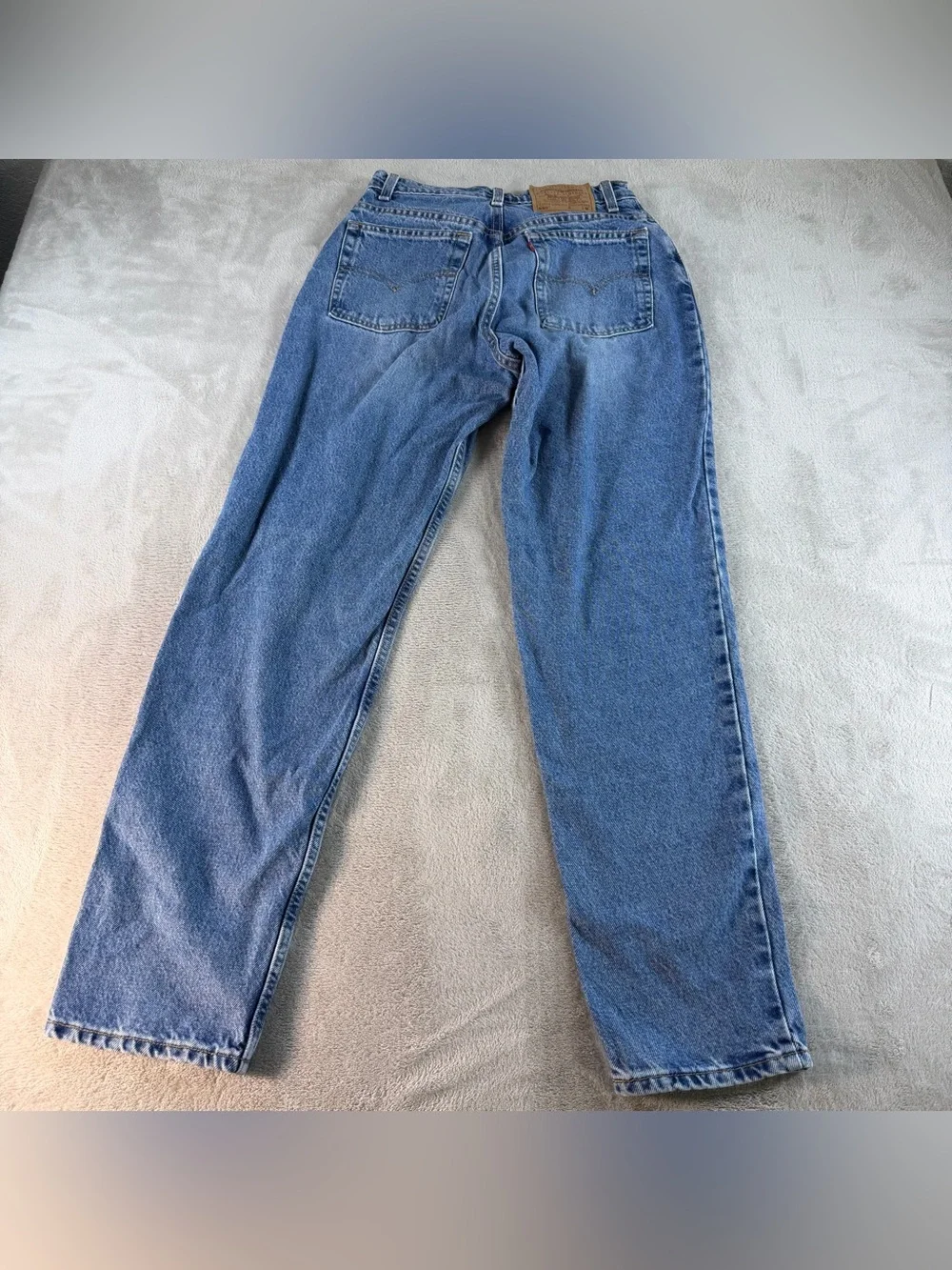 Levis 550 Womens Vintage Jeans 10 Med Wash Relaxed Fit Tapered Leg Made in USA
